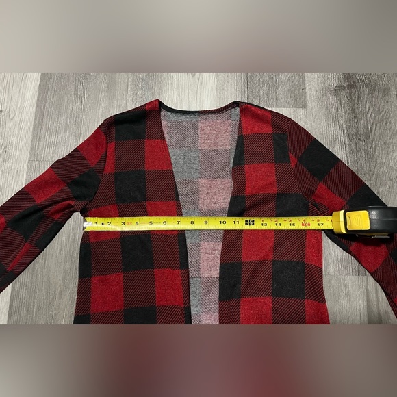 Sol R.H.R. Red & Black Plaid Duster - Women’s Medium - Picture 4 of 7